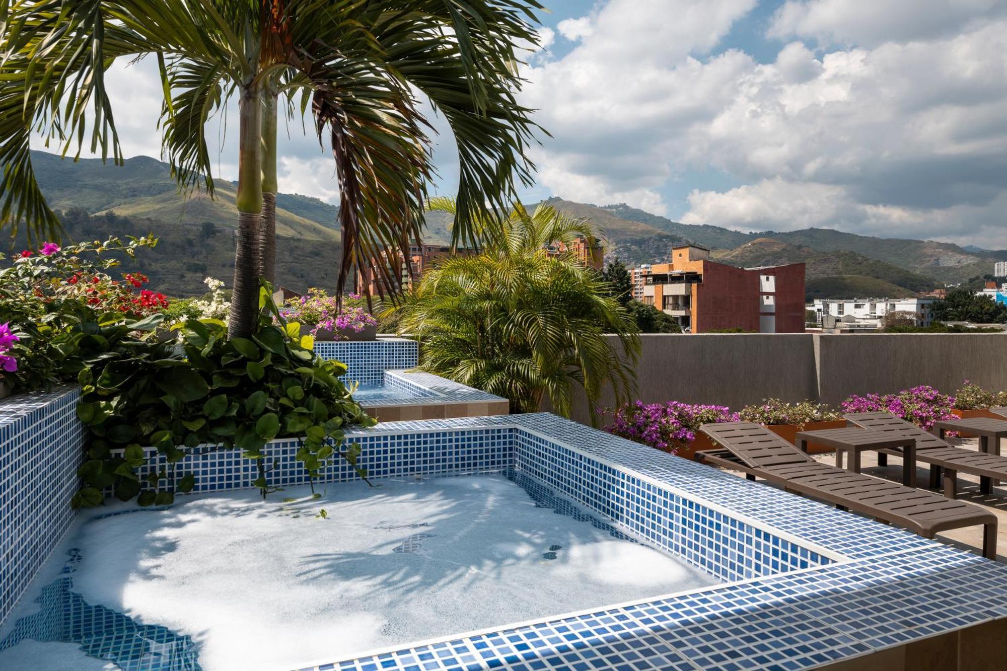 Hotel Ms Chipichape Plus Cali Kültér fotó